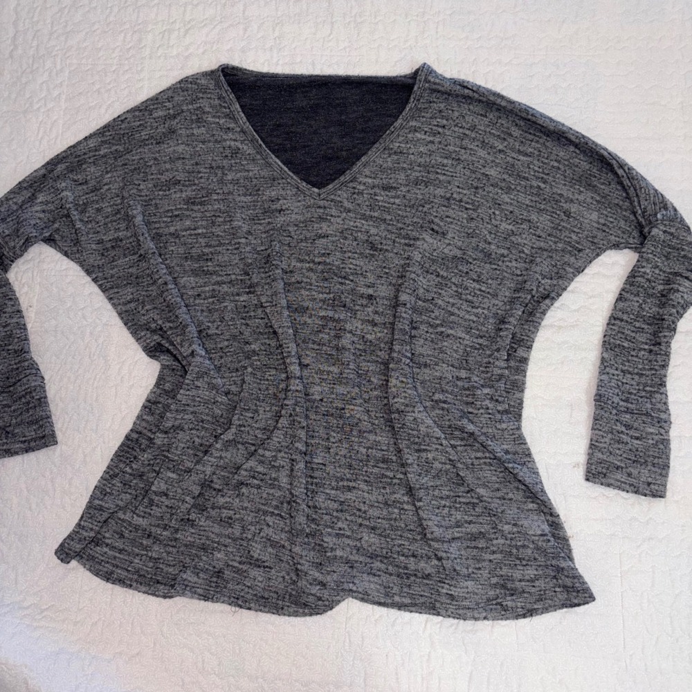 Unbranded Marled Grey V-Neck Dolman Sleeve Oversized Knit Top Medium